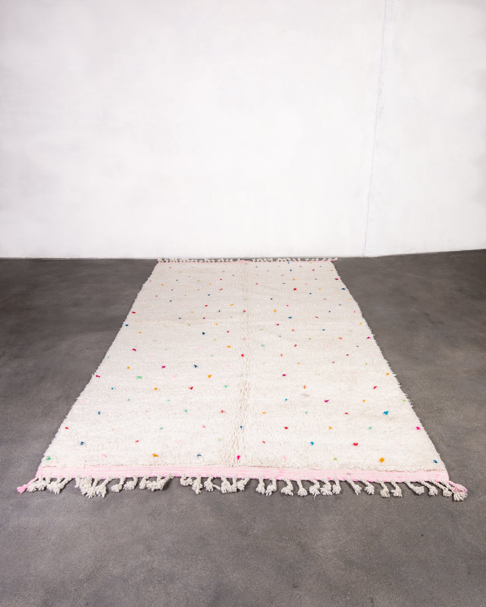 Modern designer handcrafted Berber rug from morocco Beniourain with beautiful colors and patterns